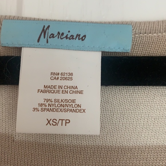 Soft fitted ruched Dress - Picture 2 of 4